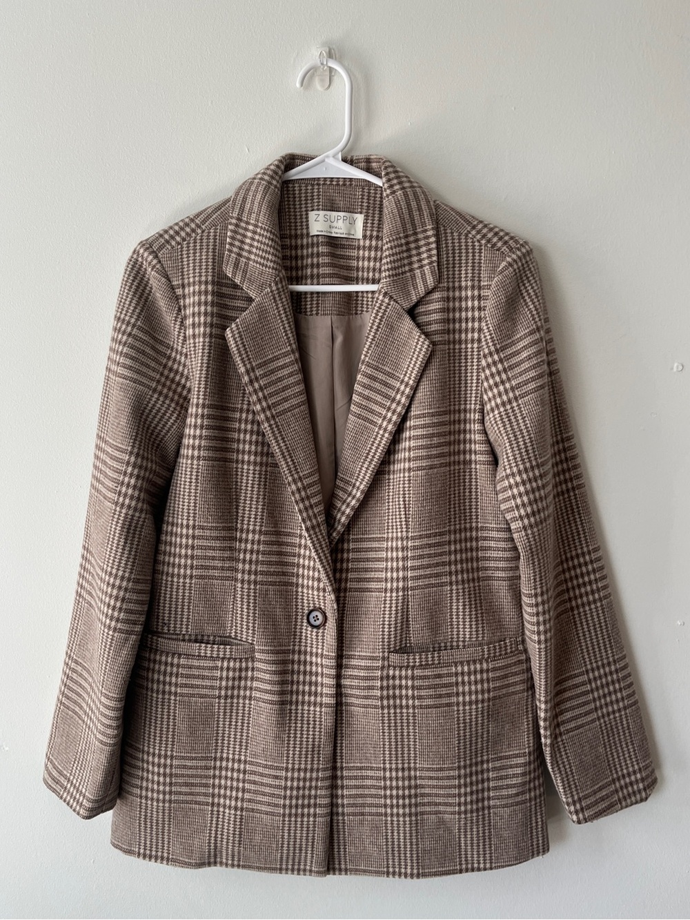 Z Supply Anna Plaid Blazer | Tan and cream | Small